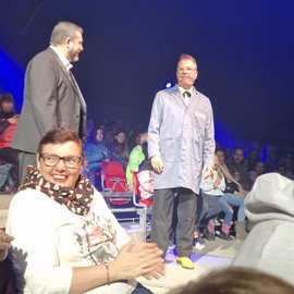 Darsteller des Zirkus Knie im Gespräch